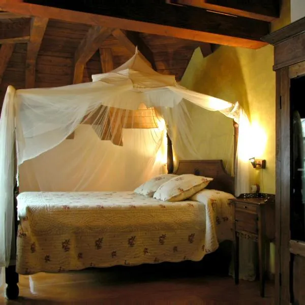Hostal Onki Xin, hotel v destinaci Isaba