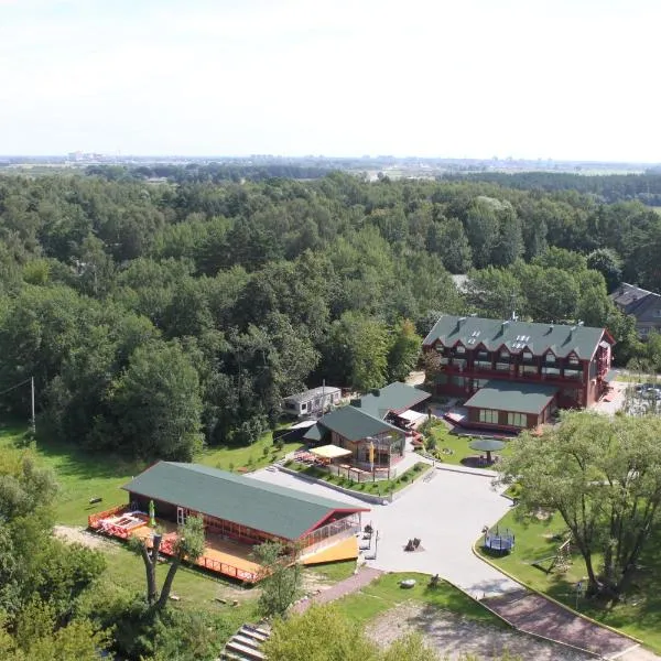 Hotel Green Smiltynė, готель у місті Паневежис