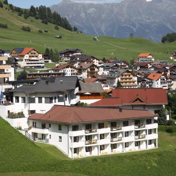 Hotel Bärolina, hotel v destinaci Serfaus