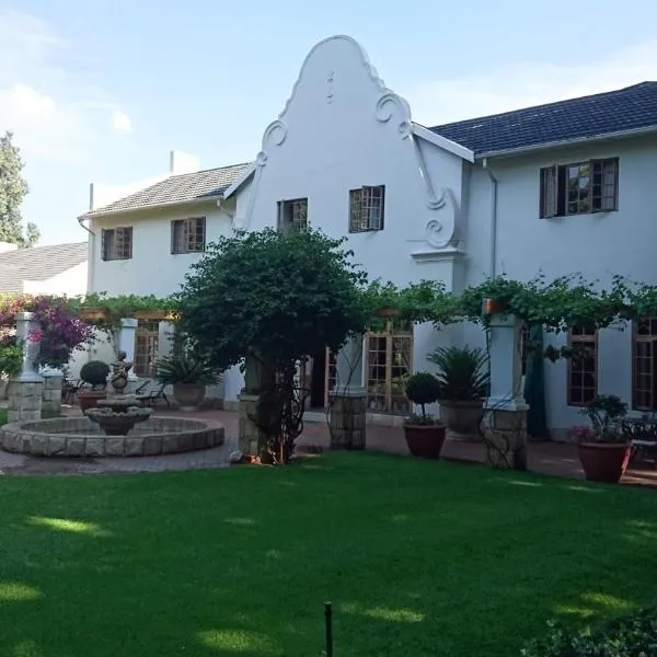 Le Chateau Guest House and Conference Centre, hotel in Kempton Park