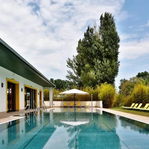 Hubertus Hof Landhotel – hotel w mieście Balatonfenyves