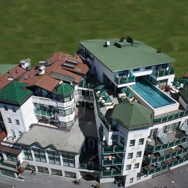 Hotel Jennys Schlössl, hotel en Ried im Oberinntal