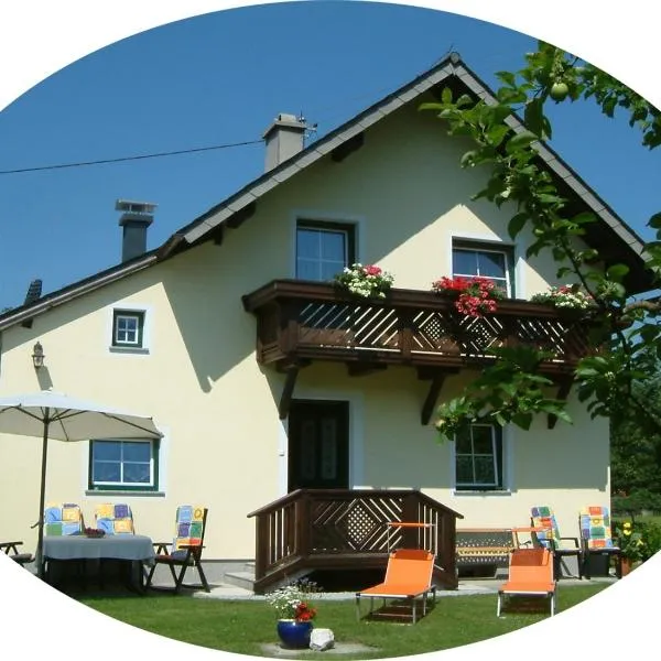 알트뮌스터에 위치한 호텔 Ferienhaus Humer