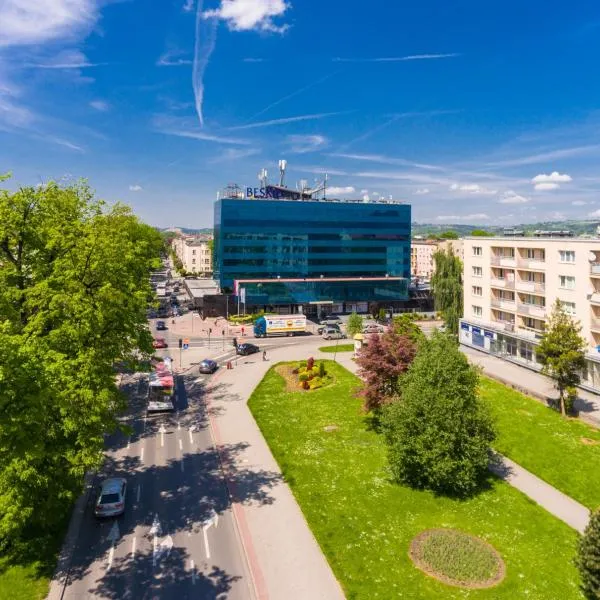 Hotel Beskid, hotel em Bącza