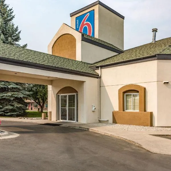 Motel 6-Bozeman, MT, hotel v destinaci Bozeman