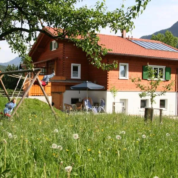 Chalet Montafon, hotel v destinaci Vandans