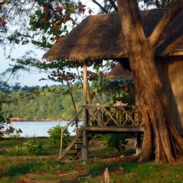 Koh Thmei Resort, hotel v destinaci Phumĭ Kâng Kéng