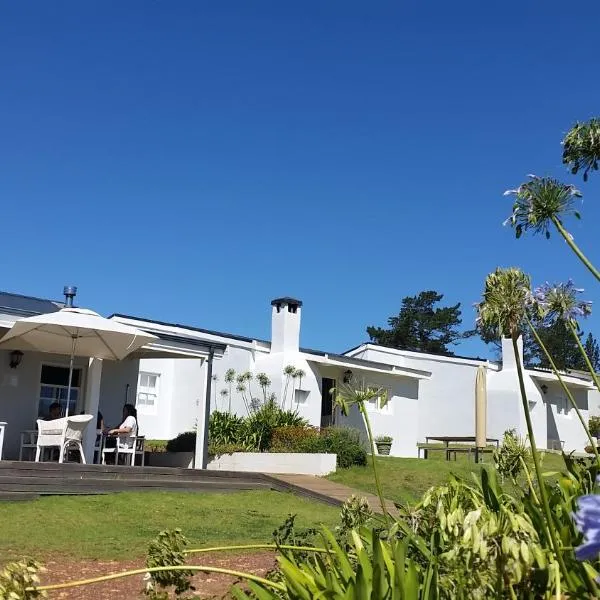 Paul Wallace Wines & Cottages: Grabouw şehrinde bir otel