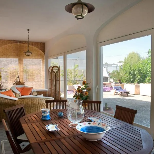 B&B Villa Ines, hotel v destinaci Leuca