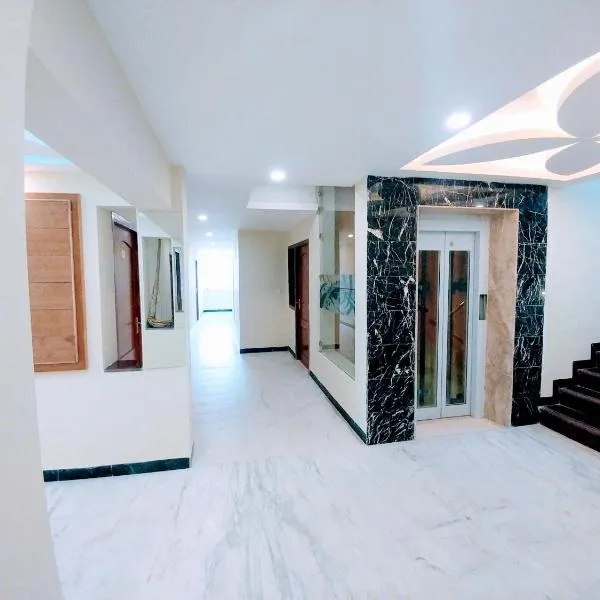 Hotel Raams Park, hotel di Tiruchchirāppalli
