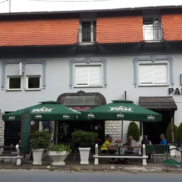 RESTORAN PRENOĆIŠTE CROATIA TURIST、ジャコヴォのホテル