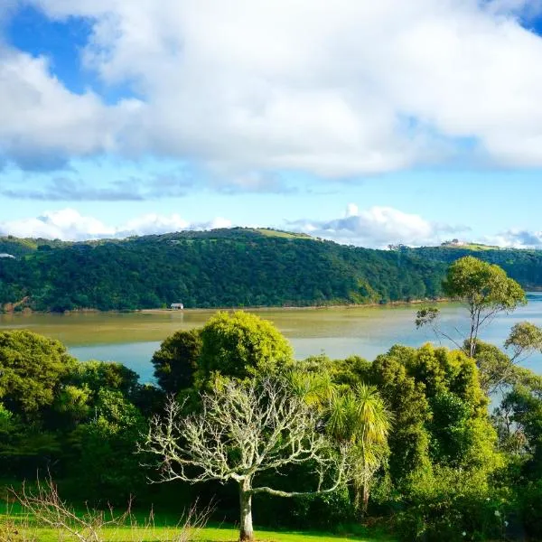 Le Chalet Waiheke Apartments, hotel a Ostend