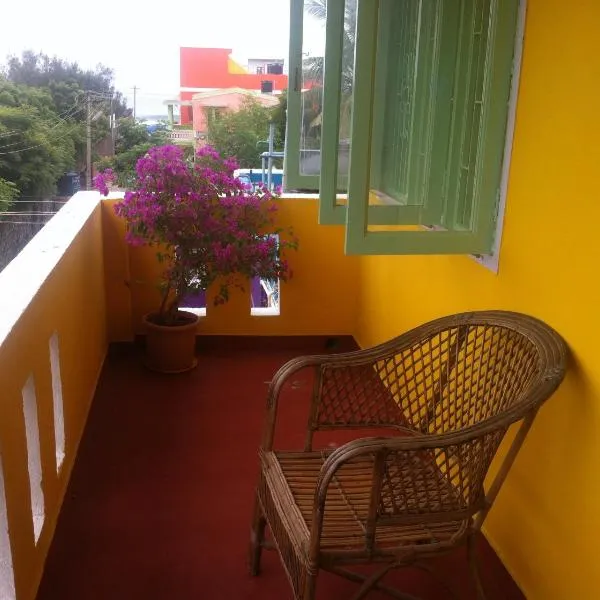 Blue Moon Guest House, hotel in Mahabalipuram