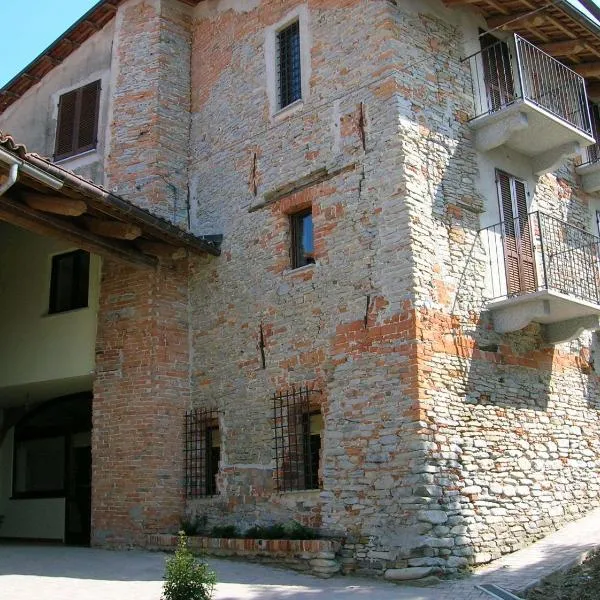 Farigliano में, होटल Agriturismo La Cantina