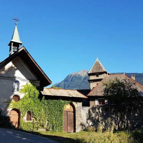 Château du Vigny - Gîte, hotel in Saint-Michel-de-Maurienne