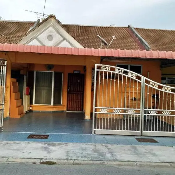 Farzai Homestay, hotel v destinaci Lumut