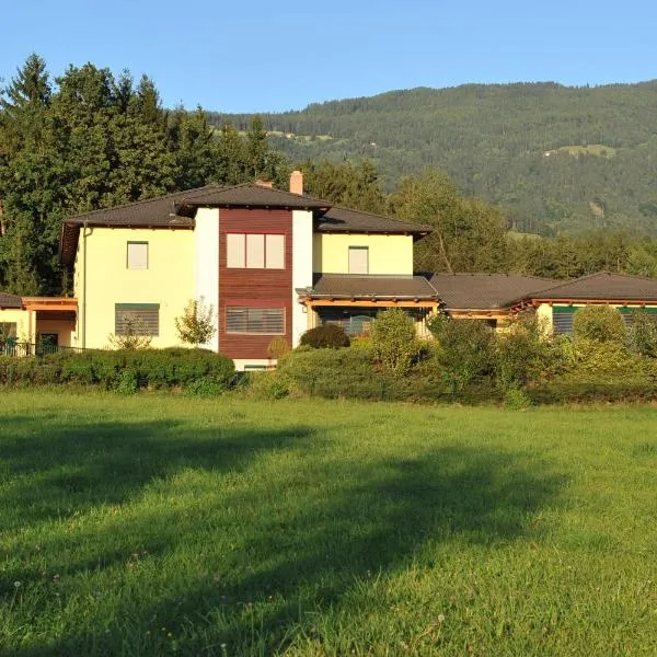 Wellness Pension Waldhof, hotel v destinaci Sankt Georgen