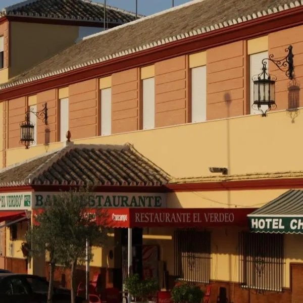 Hotel Chamizo, hotel in Morón de la Frontera