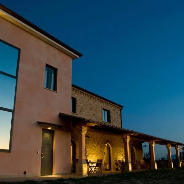 Agriturismo Il Falco, hotel a SantʼElpidio a Mare