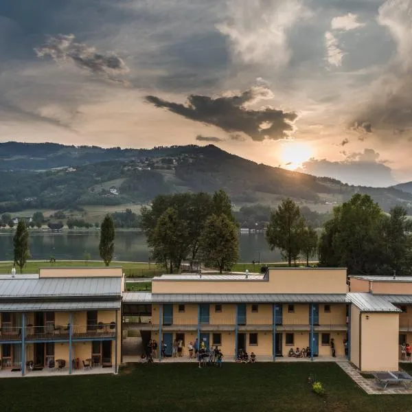 JUFA Hotel Stubenbergsee, hotel in Rohrbach am Kulm