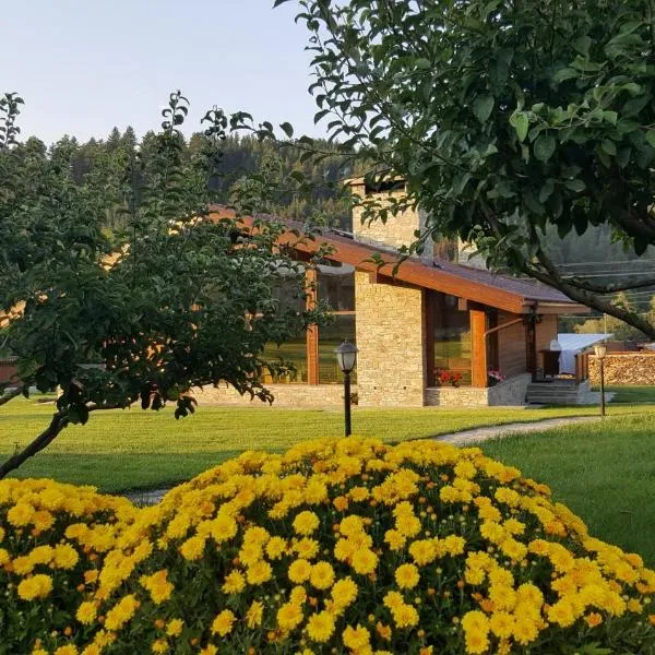 Gostnici Holiday Home, khách sạn ở Razlog