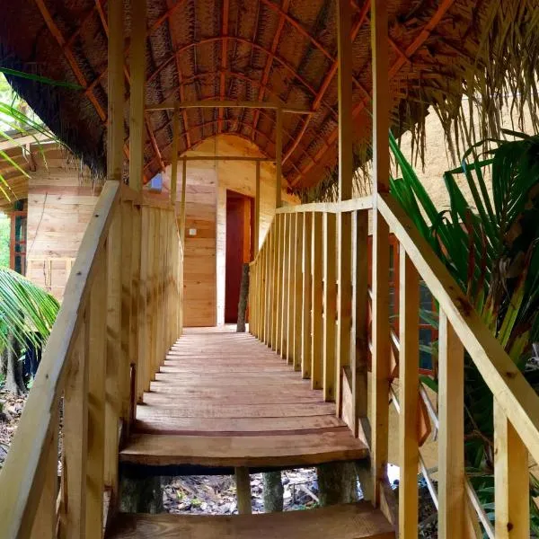 Seasons Four Eco Friendly Treehouse, hotel in Matara