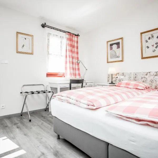 Hotel Dvur Hoffmeister, hotel v destinaci Velké Číčovice