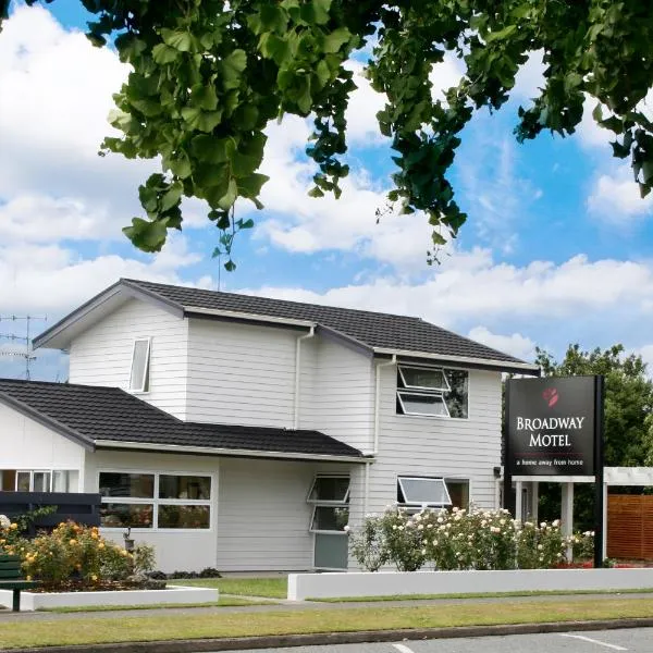 Broadway Motel & Miro Court Villas, hotel v destinaci Matamata