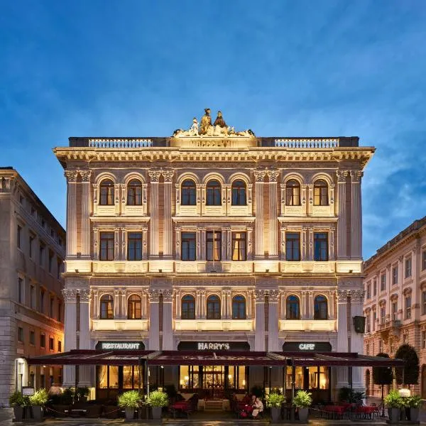 Grand Hotel Duchi d'Aosta, hotel en Trieste