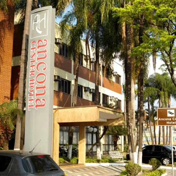 Ancona Center Hotel, hotel em Amparo