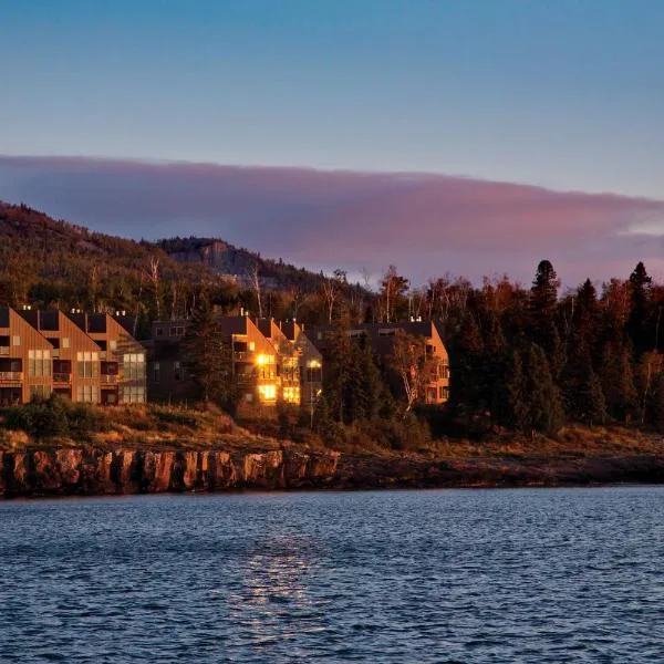 Surfside on Lake Superior, hotel di Tofte