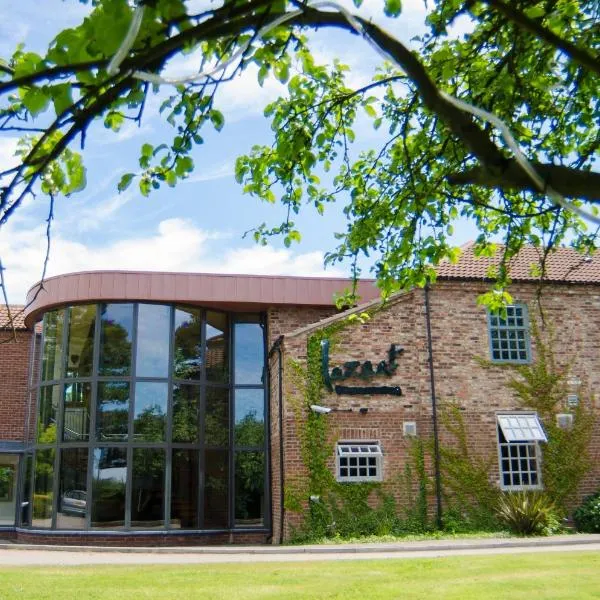 Lazaat Hotel、ハルのホテル