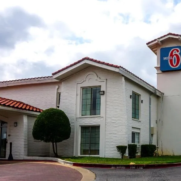 Motel 6-Euless, TX - DFW West, hotell i Euless