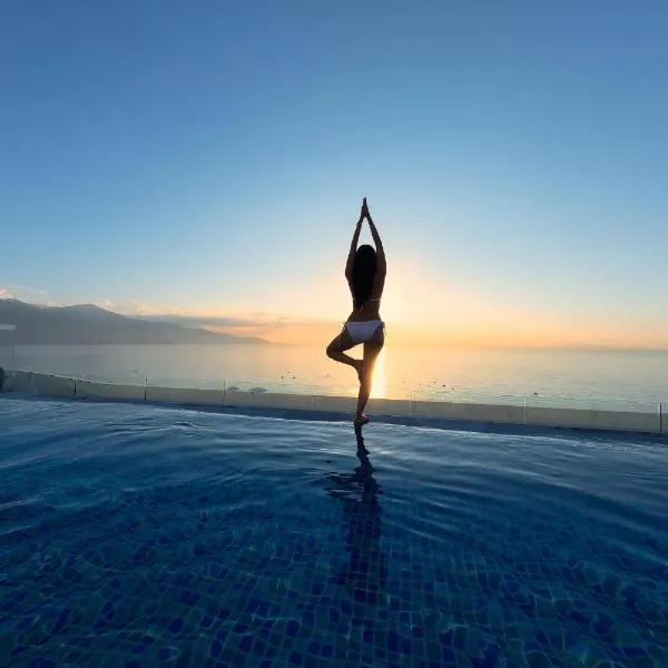 Belle Maison Parosand Da Nang Hotel -managed by H&K Hospitality, hotel v destinaci Danang