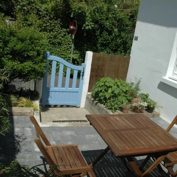 Maisonnette à Etables ; La Bleue, hotel em Étables