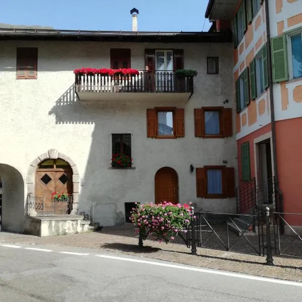 Marmot Apartment, Hotel in Dimaro