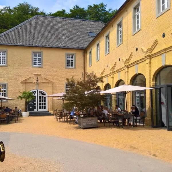 Hotel Schloss Dyck, hotel di Büttgen