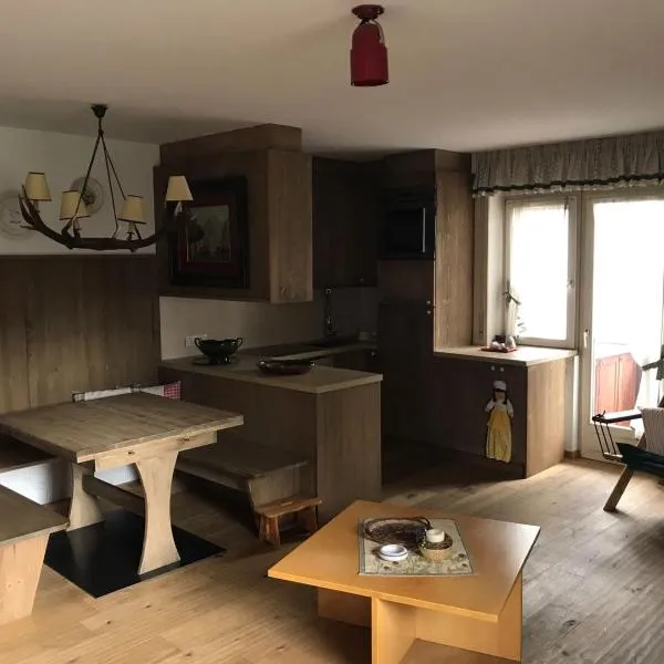 Casa Lupo, ξενοδοχείο σε Dobbiaco