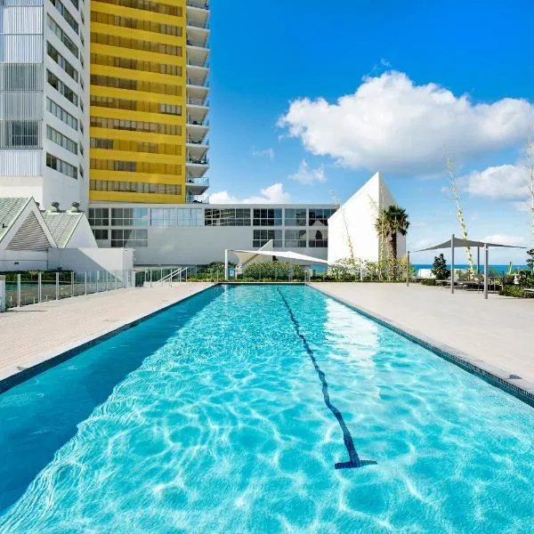 ULTIQA Air On Broadbeach, hotel v destinaci Gold Coast