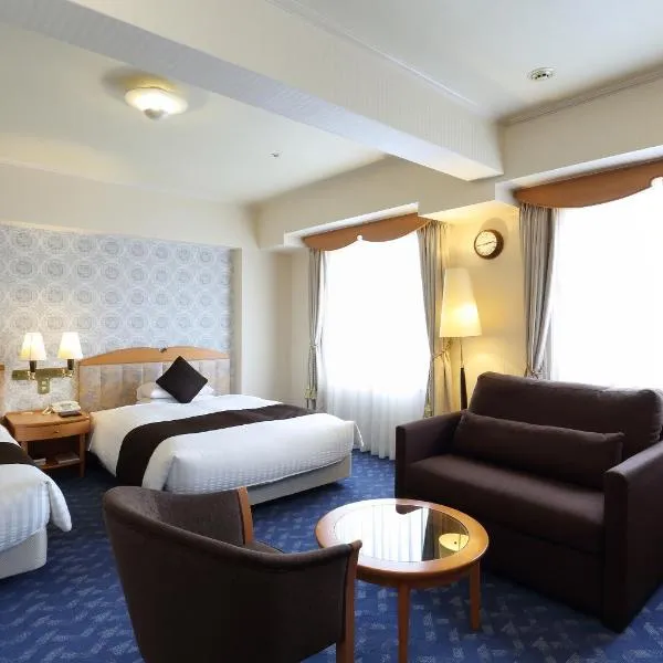 Nishitetsu Grand Hotel, hotel in Hakozaki