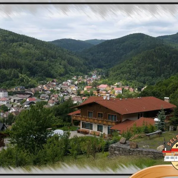 Selský Dvůr Perštejn, hotel a Perštejn