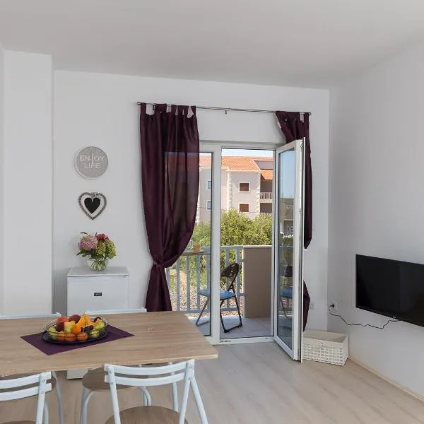 Apartman Rokolj, khách sạn ở Cavtat