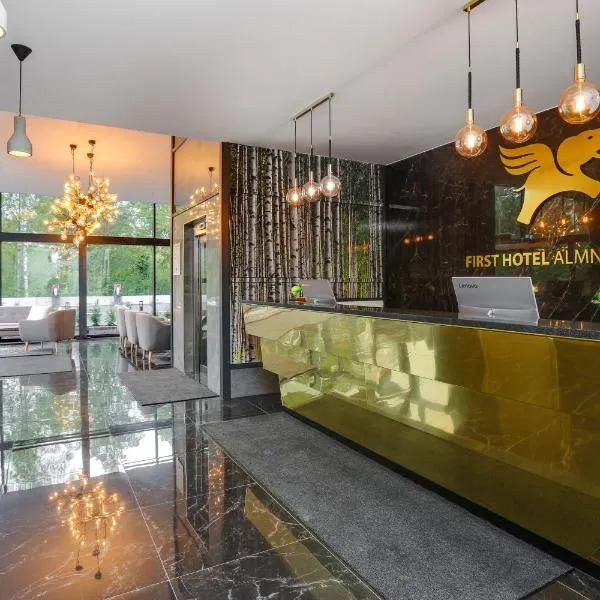 쇠데르텔리에에 위치한 호텔 Almnäs Park Hotel