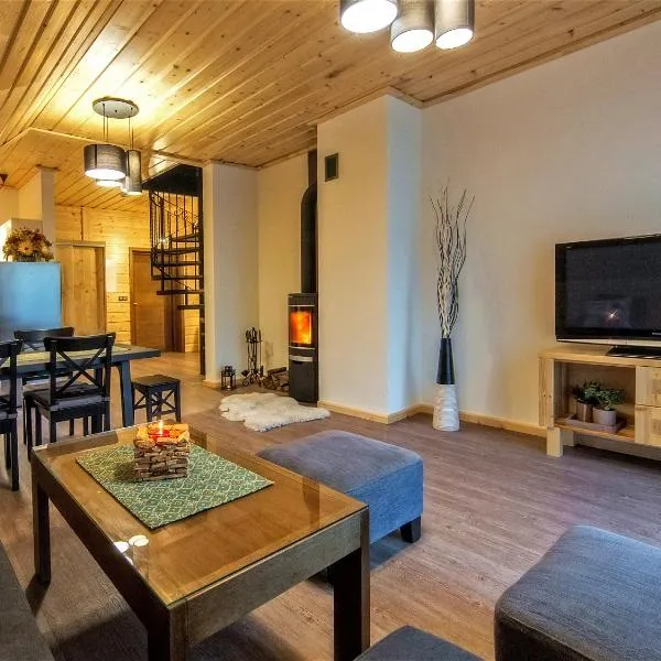 Apartamenty 58 Czarny Groń, hotel v destinaci Rzyki