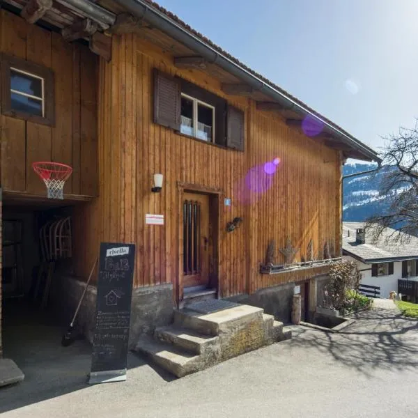 Gästehaus Alpina in Fanas, hotel in Seewis im Prättigau