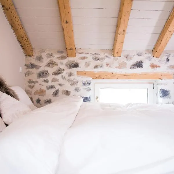 Oak & Pine, hotel in Palaios Agios Athanasios