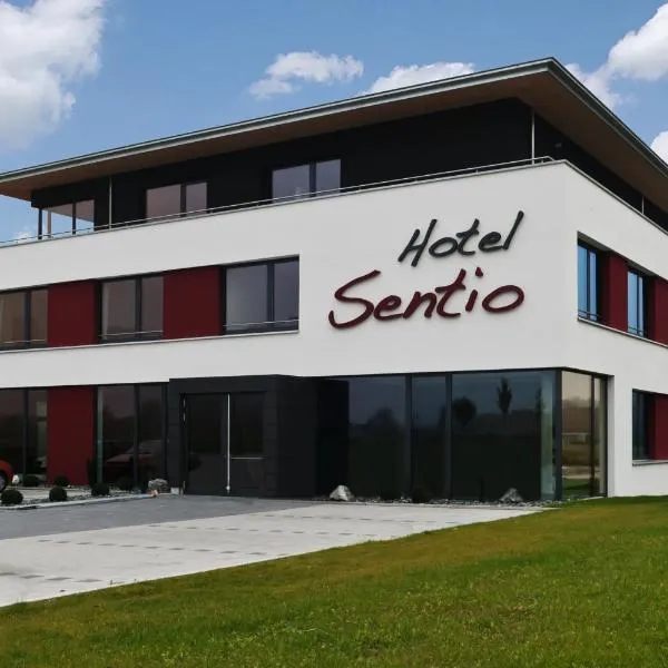 Hotel Sentio, hotel a Roggenburg
