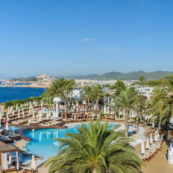 Destino Pacha Ibiza, hôtel à Talamanca