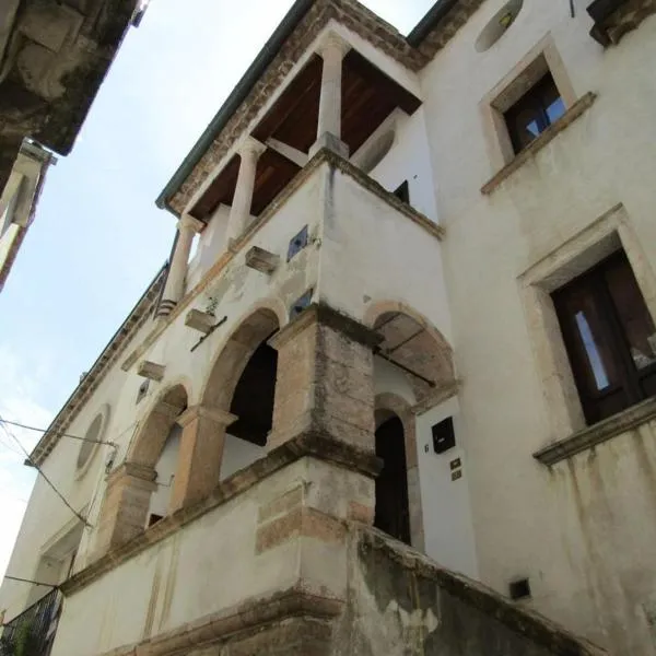 Magnifica Casa, hotel v destinácii Falconara Albanese