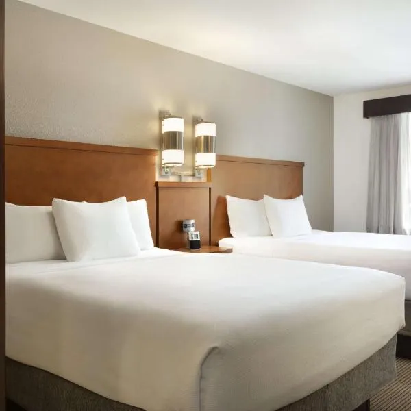 Hyatt Place Portland Airport/Cascade Station, hotel di Evergreen